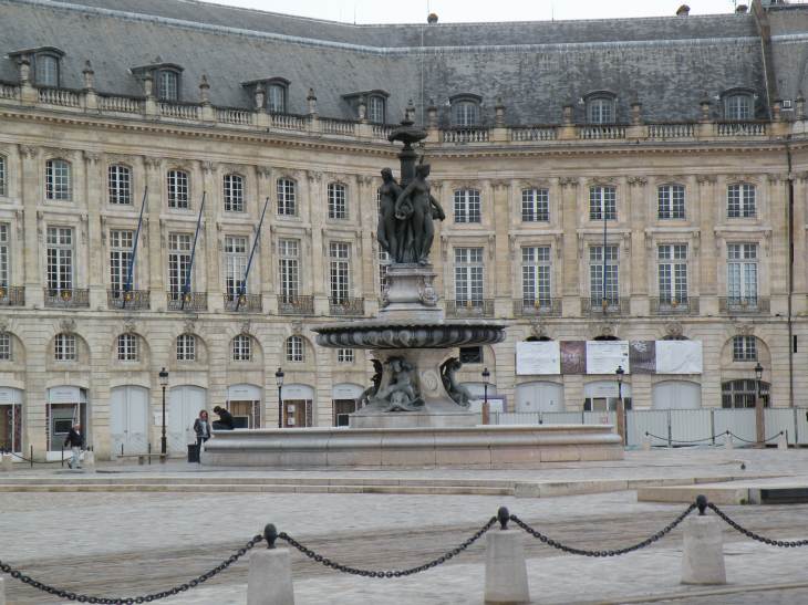  Fontaine des Trois Grâces